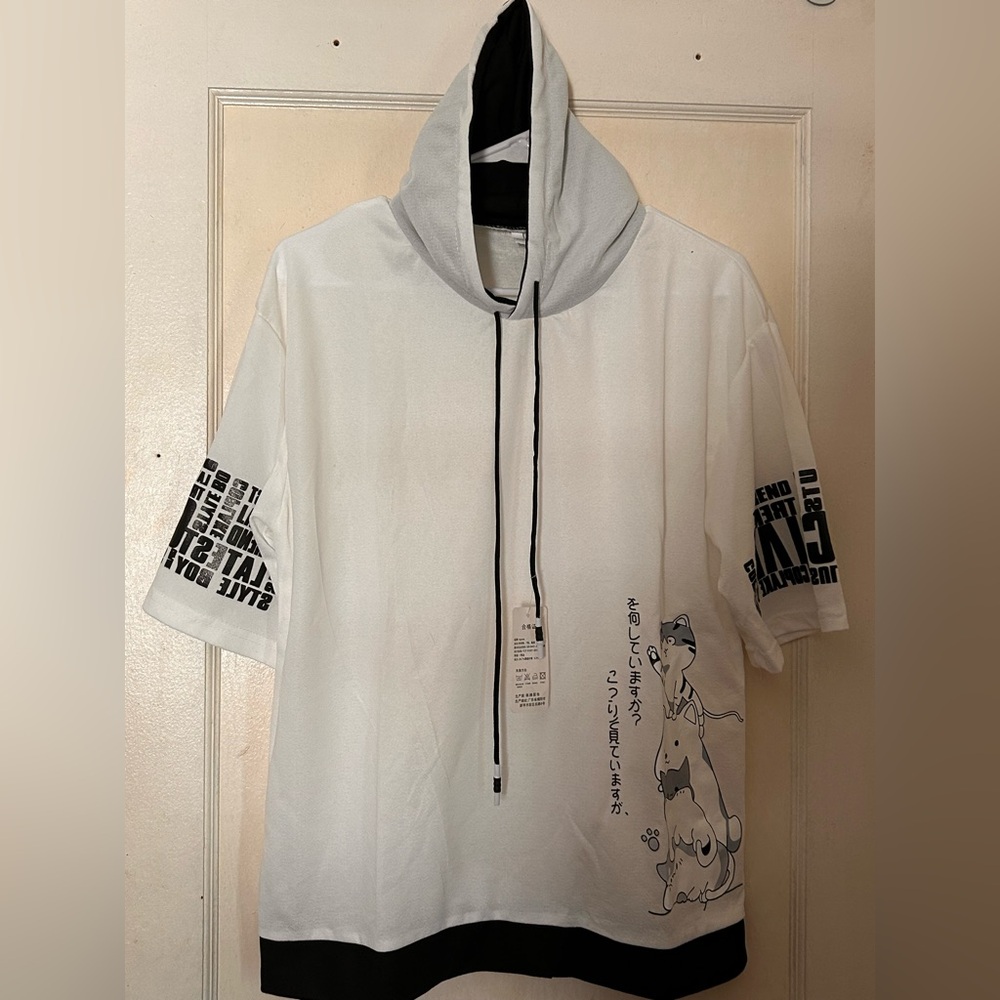 T-shirt with hood